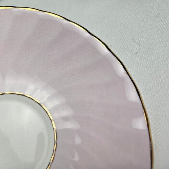 Vintage Delphine Bone China Set of 2 Pale Pink Cups & Saucers Gold Trim Accents - Picture 6 of 16